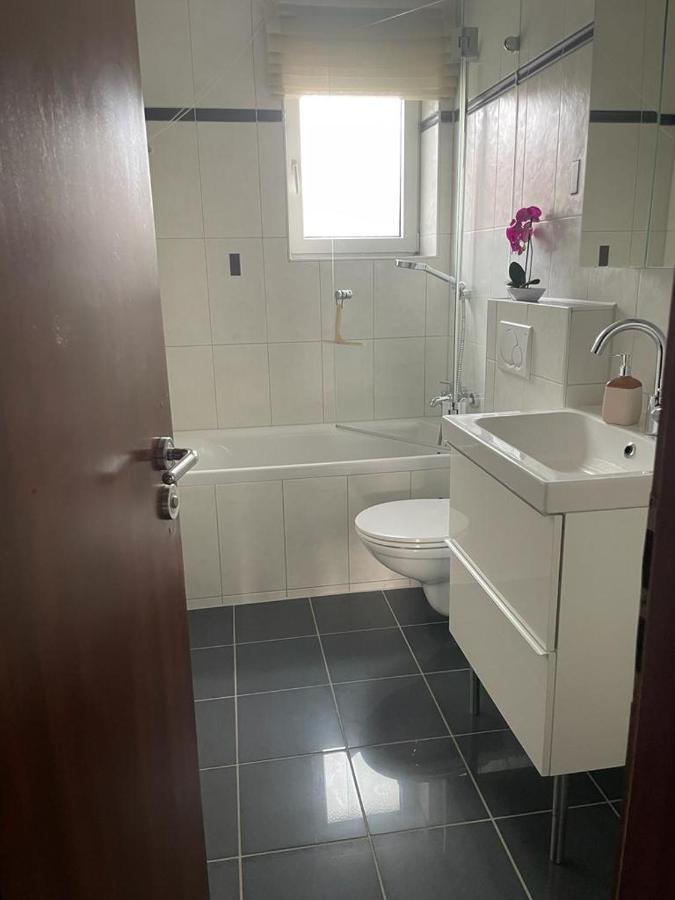 Apartment Lara Friedrichshafen Ngoại thất bức ảnh